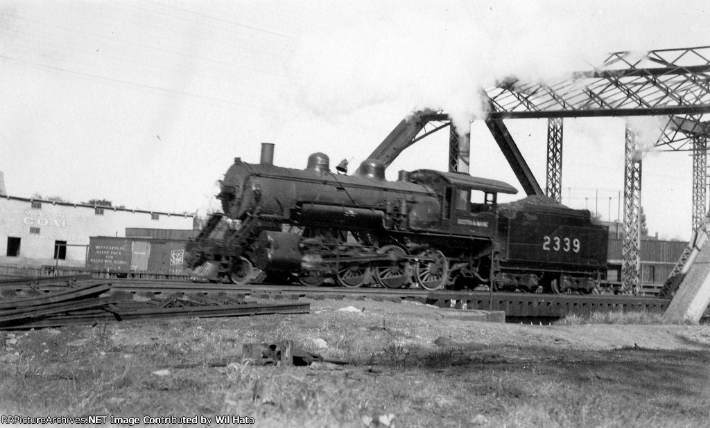 B&M K-5b 2-8-0 2339